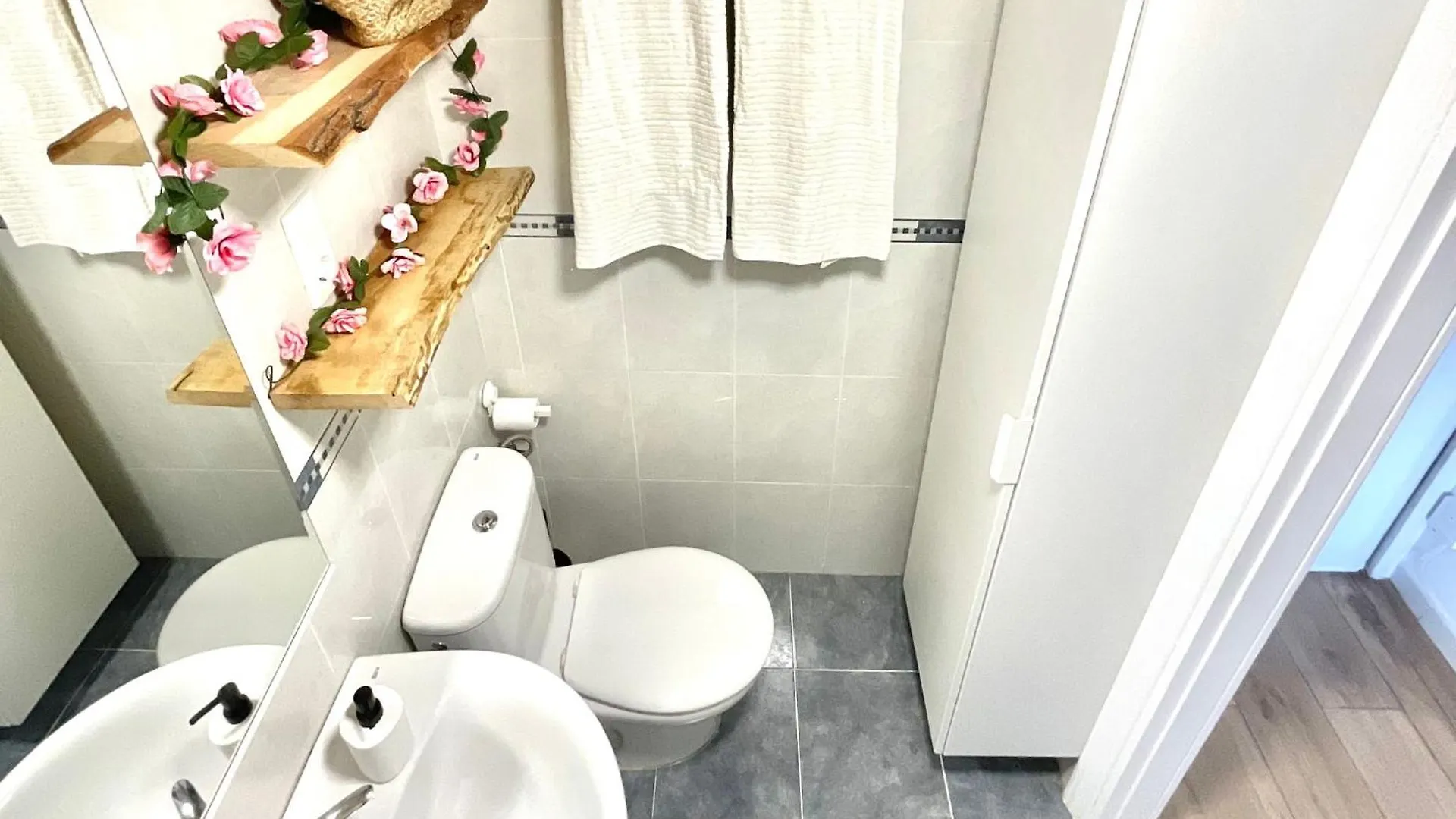 Estudio En Primerisima Linea Apartment Benalmadena Spain